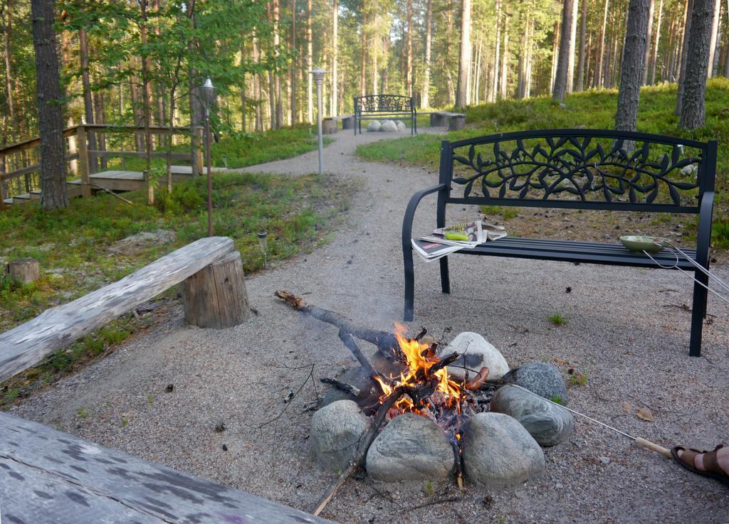 Otsopirtti: Maria And Otso Apartments Kolinkylä Quarto foto
